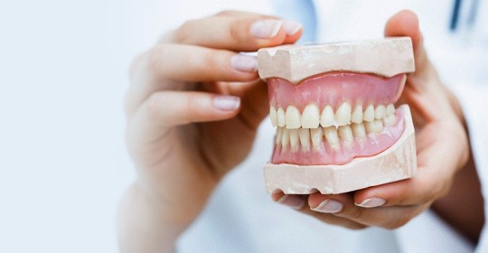 牙骹痛的成因及治療